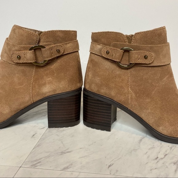 New! Naturalizer Lydia Tan Suede Ankle Bootie 7M - Picture 8 of 13